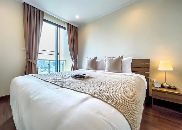 度假居 Near Bts L Large 85 Sqm L Rooftop Pool L Sontana 曼谷