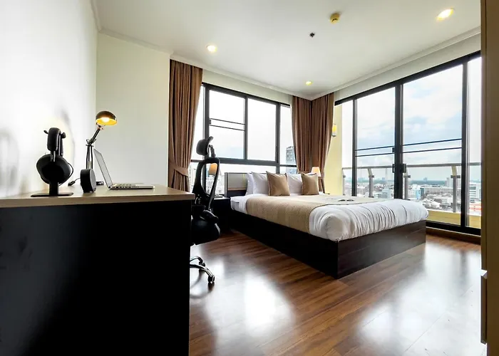 Near Bts L Large 85 Sqm L Rooftop Pool L Sontana 曼谷