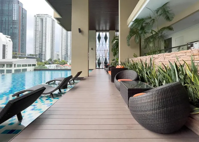 Ferienhaus Near Bts L Large 85 Sqm L Rooftop Pool L Sontana Bangkok